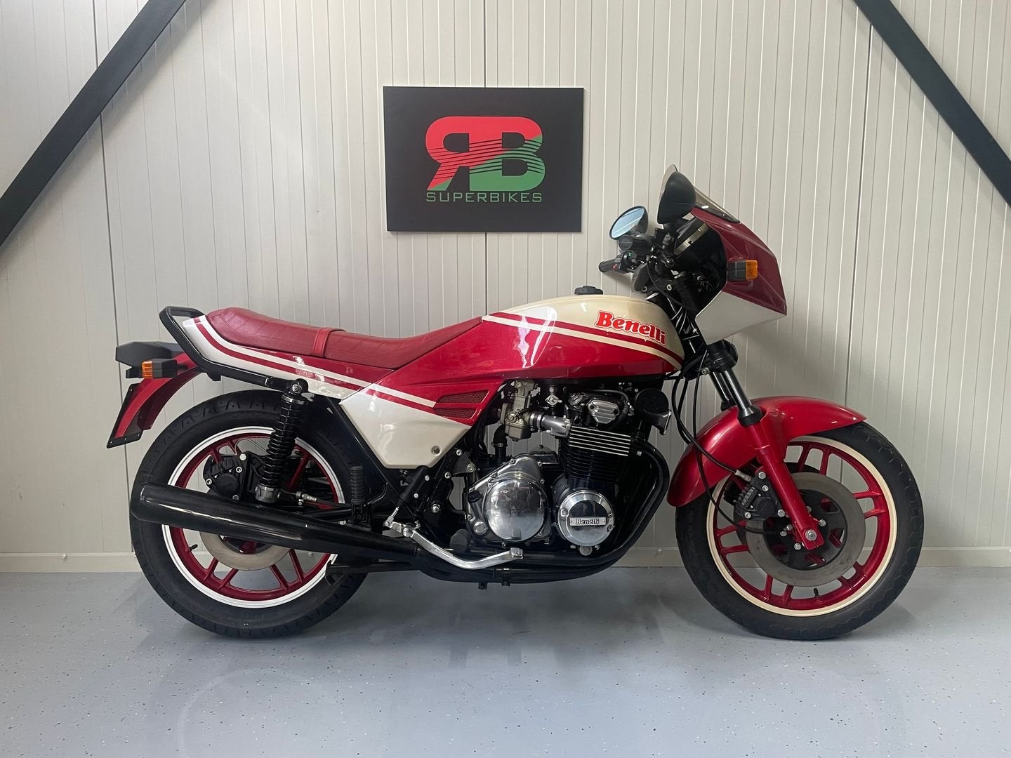BENELLI 900 SEI (bj 1989) 4 km, Motoren, Onbekend, Overig, BENELLI, Onbekend