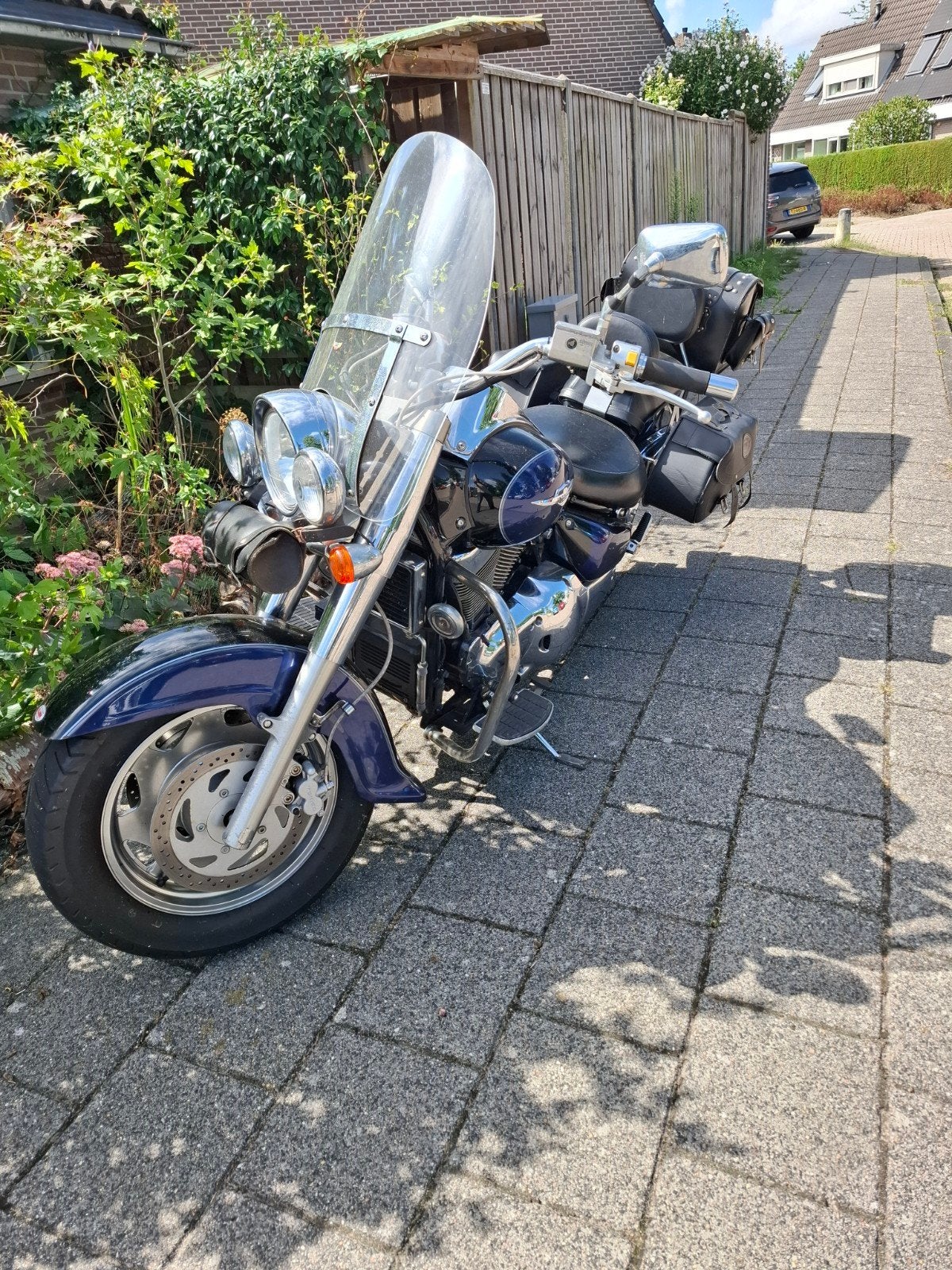 Suzuki Intruder vl1500 Chopper met Vance & Hines uitlaat, Particulier, Chopper
