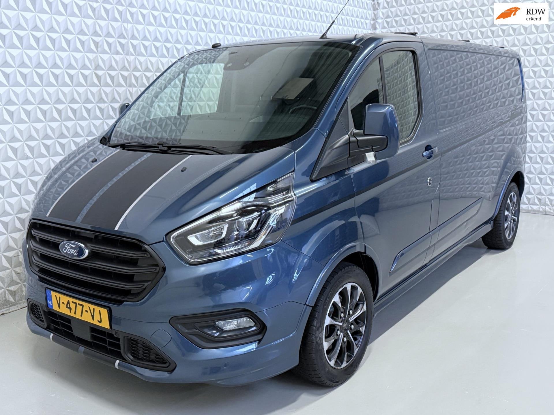 Ford Transit Custom 310 2.0 TDCI L2H1 Sport / MARGE! (2019), Voorwielaandrijving, 15 km/l, Euro 6, 4 cilinders