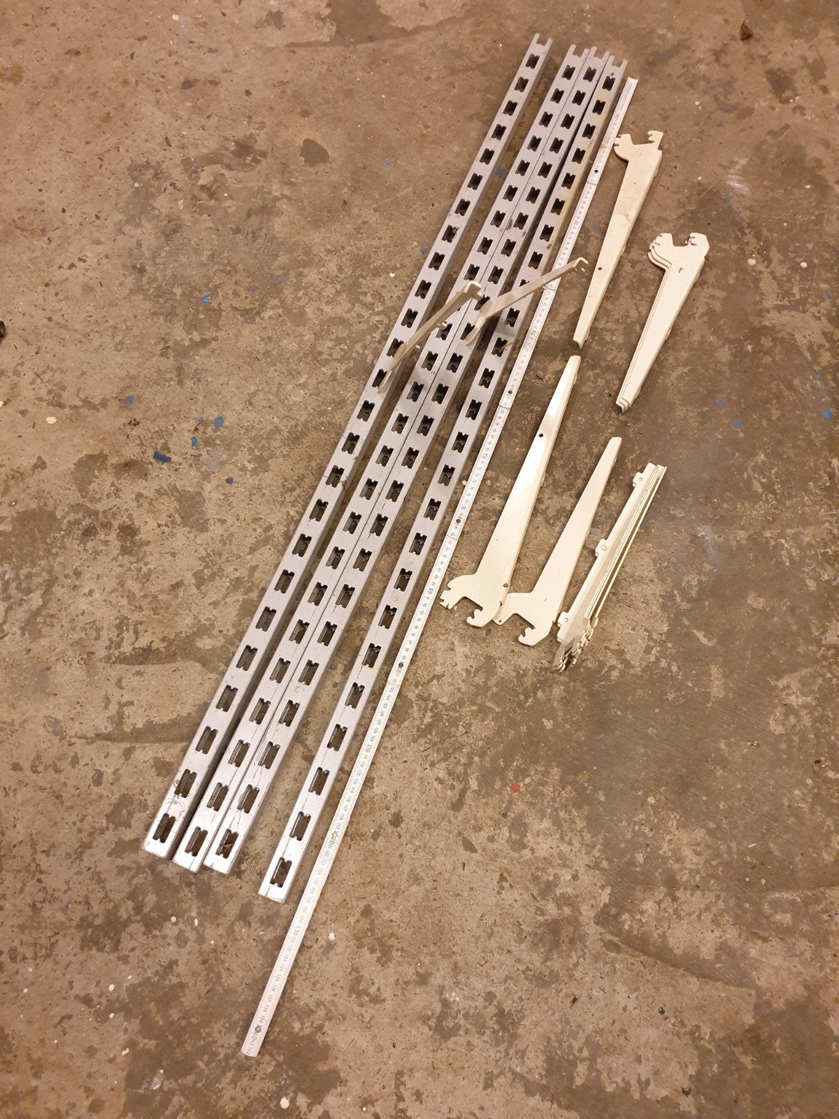 Schapdragers en rails, Ophalen