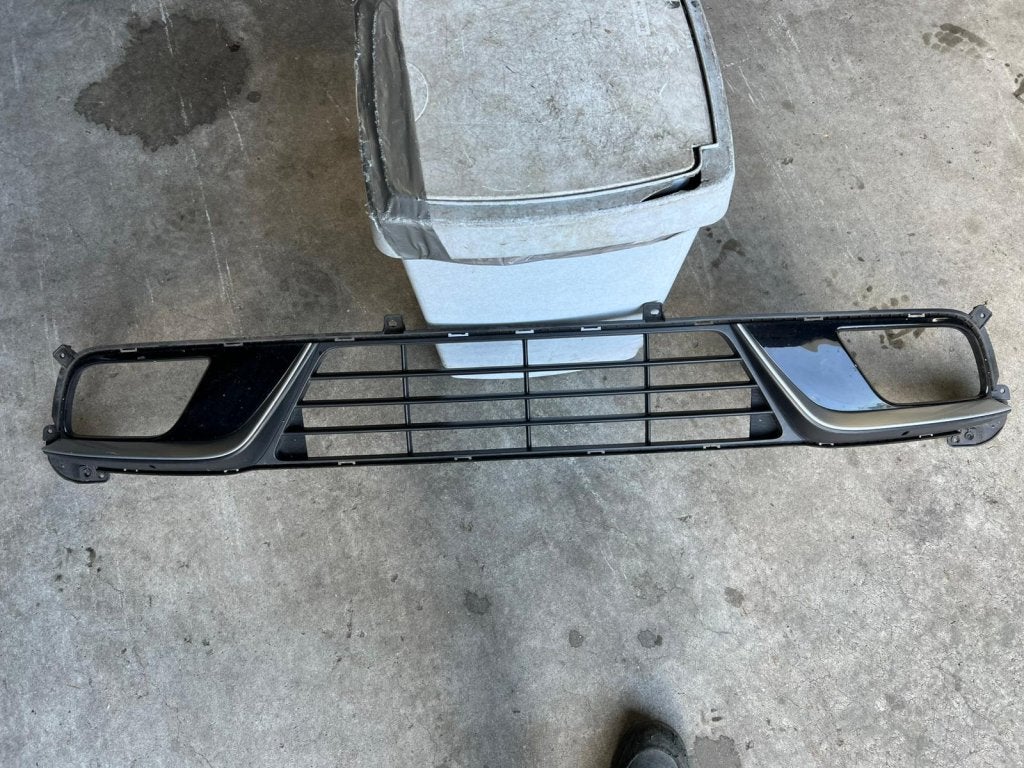 voorbumper niro 86561-g5000 gril spoiler 2016-2019 puntgaaf, Auto-onderdelen, Niet ingevuld, Voor, Niet ingevuld, Bumper
