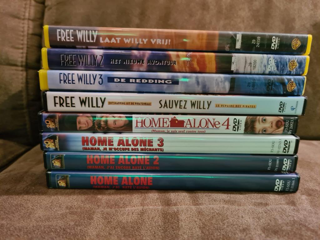Home Alone & Free Willy DVD Boxset (8 films), Vanaf 6 jaar, Ophalen of Verzenden, Gebruikt, Boxset