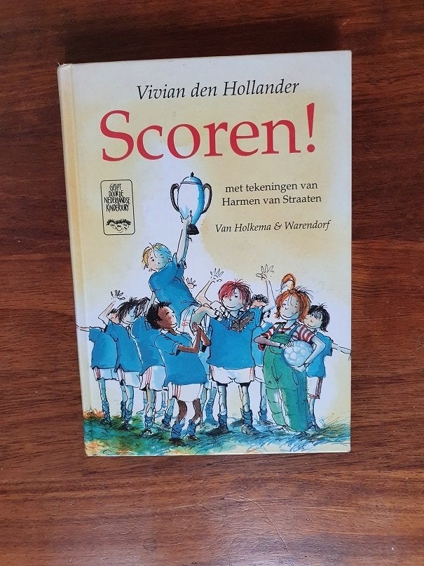 SCOREN  !   van  Vivian den Hollander  , Ophalen of Verzenden, Zo goed als nieuw, Fictie algemeen