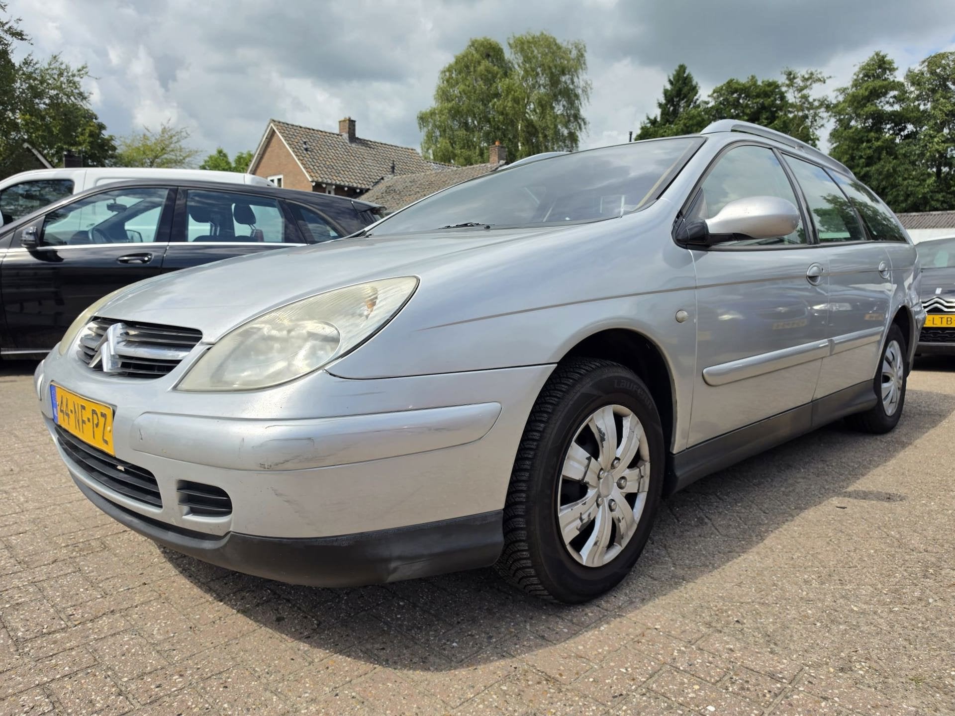 Citroen C5 Break 2.0-16V Différence (AUTOMAAT), Auto's, 1349 kg, Gebruikt, Zwart, 4 cilinders