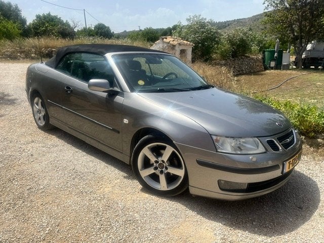 Goed onderhouden Saab 93-2.0T Vector Cabriolet, Auto's, 1998 cc, 4 cilinders, Cabriolet, 4 stoelen