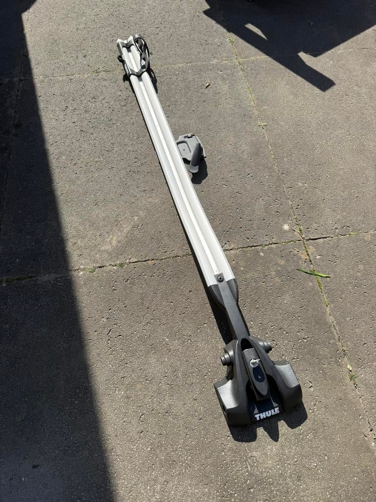 THULE Fietsendrager Alu Outride 561 met 15x110 axle adaptet, Ophalen, Zo goed als nieuw