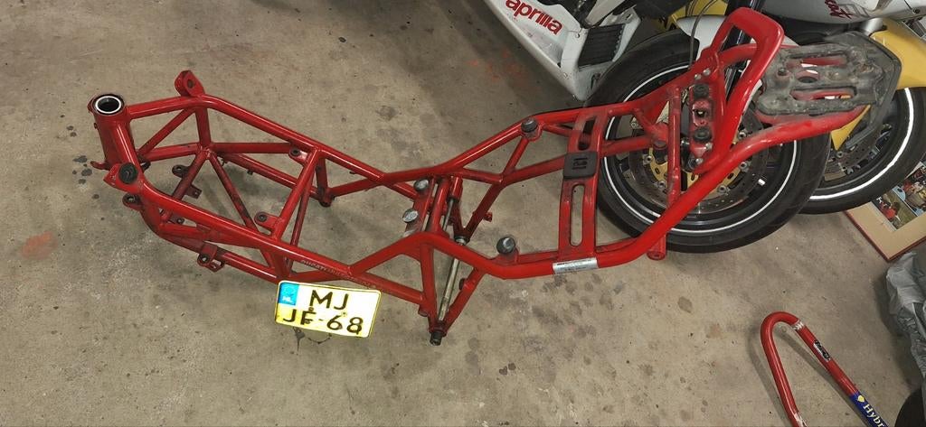 Frame met kenteken Ducati Multistrada 1000 DS, Ophalen