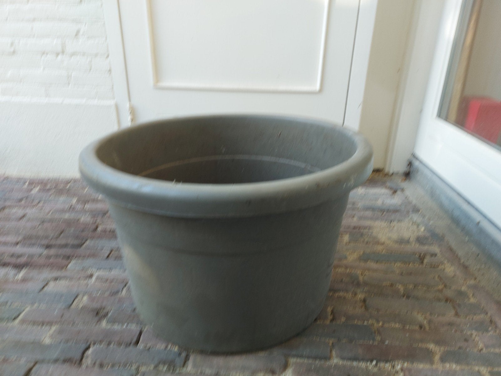 Grote pot / kuip, Tuin en Terras, Ophalen, Kunststof, 40 cm of meer, Rond
