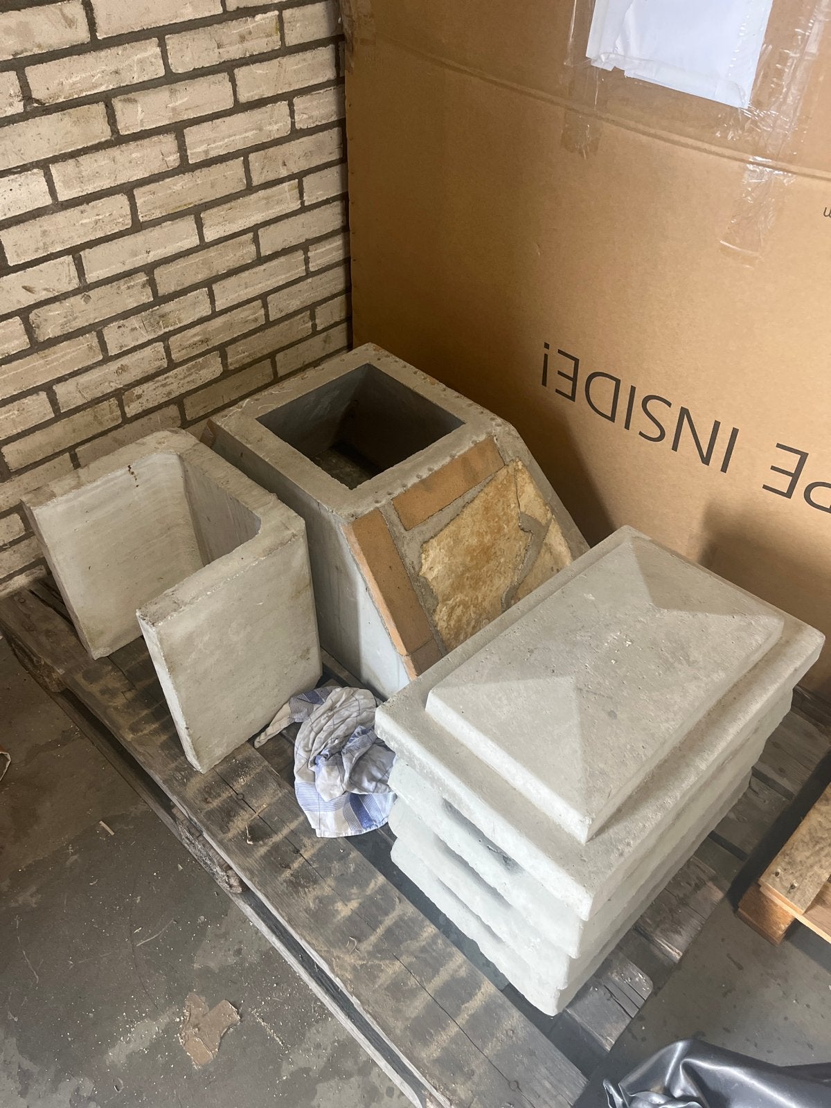 Betonnen rookkap met schoorsteen bouwpakket zelf, Ophalen, Gebruikt