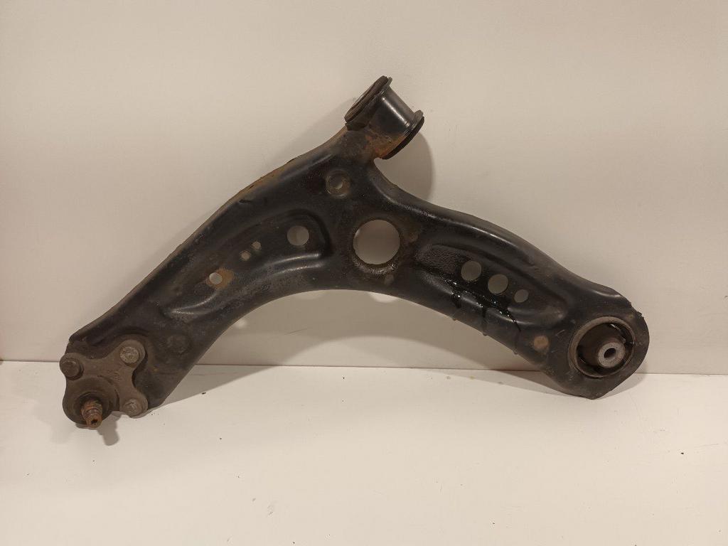 Draagarm links voor Seat Leon, Onderdelen@venauto.nl, Van der Ven Autorecycling B.V., Gebruikt, Ettenseweg 76, 4706 PB Roosendaal, The Netherlands