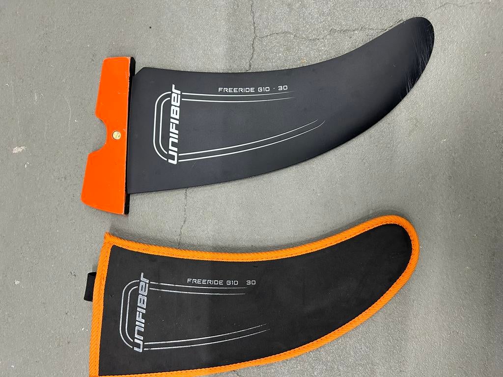 Unifiber freeride G10 30 cm vin powerbox, Watersport en Boten, Windsurfen, Ophalen of Verzenden, Zo goed als nieuw, Overige typen