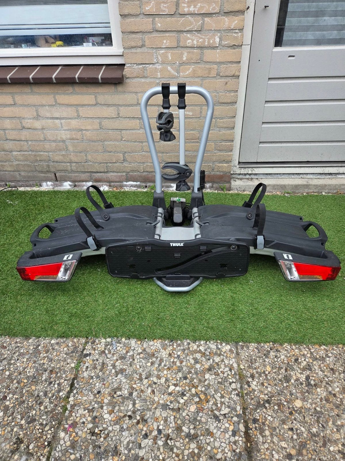 Thule Easyfold XT Fietsendrager-Opvouwbaar+Kantelbaar, Ophalen, Zo goed als nieuw, Trekhaakdrager