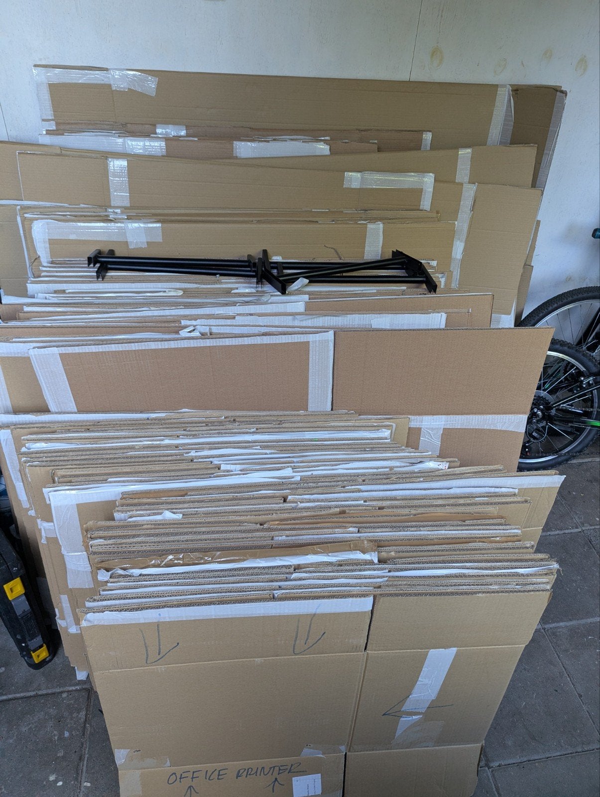 Grote stapel gebruikte verhuisdozen +93 stuks!, Doe-het-zelf en Verbouw, Kratten en Dozen, Gebruikt, Doos, 50 tot 75 cm, 35 tot 50 cm