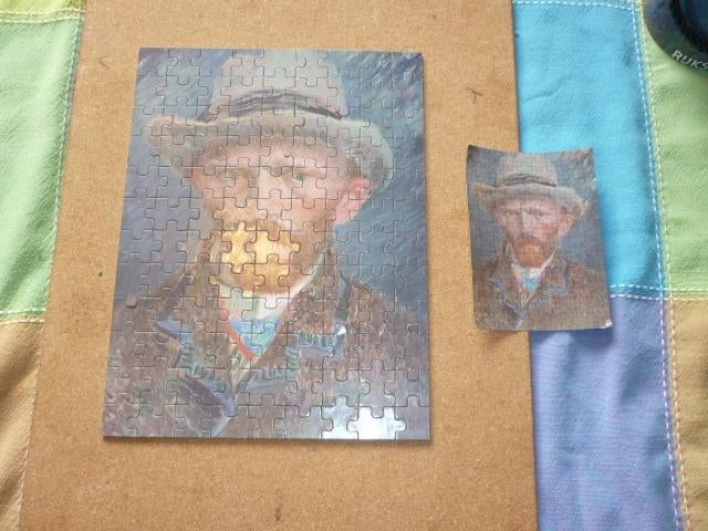 Van Gogh puzzel 108 stukjes met voorbeeld in kartonnen blik, Hobby en Vrije tijd, Denksport en Puzzels, Ophalen of Verzenden, Minder dan 500 stukjes