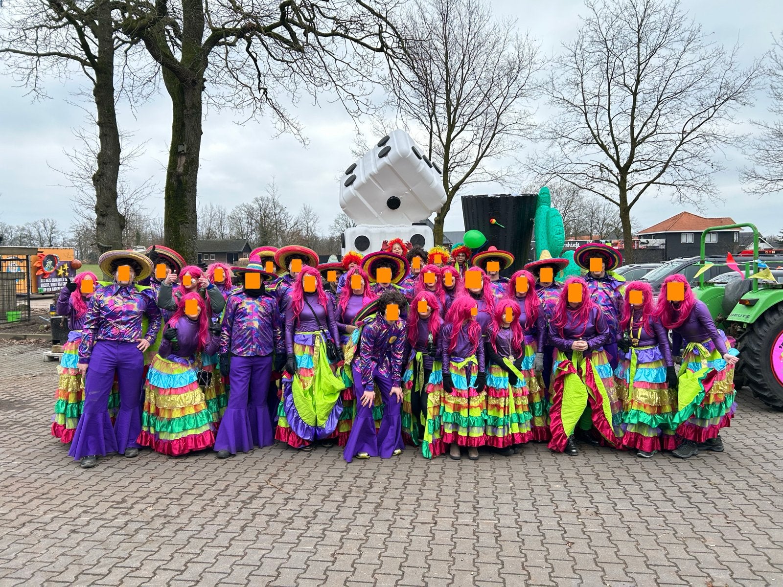 Carnavalskleding Mexicaans/Disco thema - Diverse maten 38st., Carnaval, Kleding, Gedragen, Ophalen