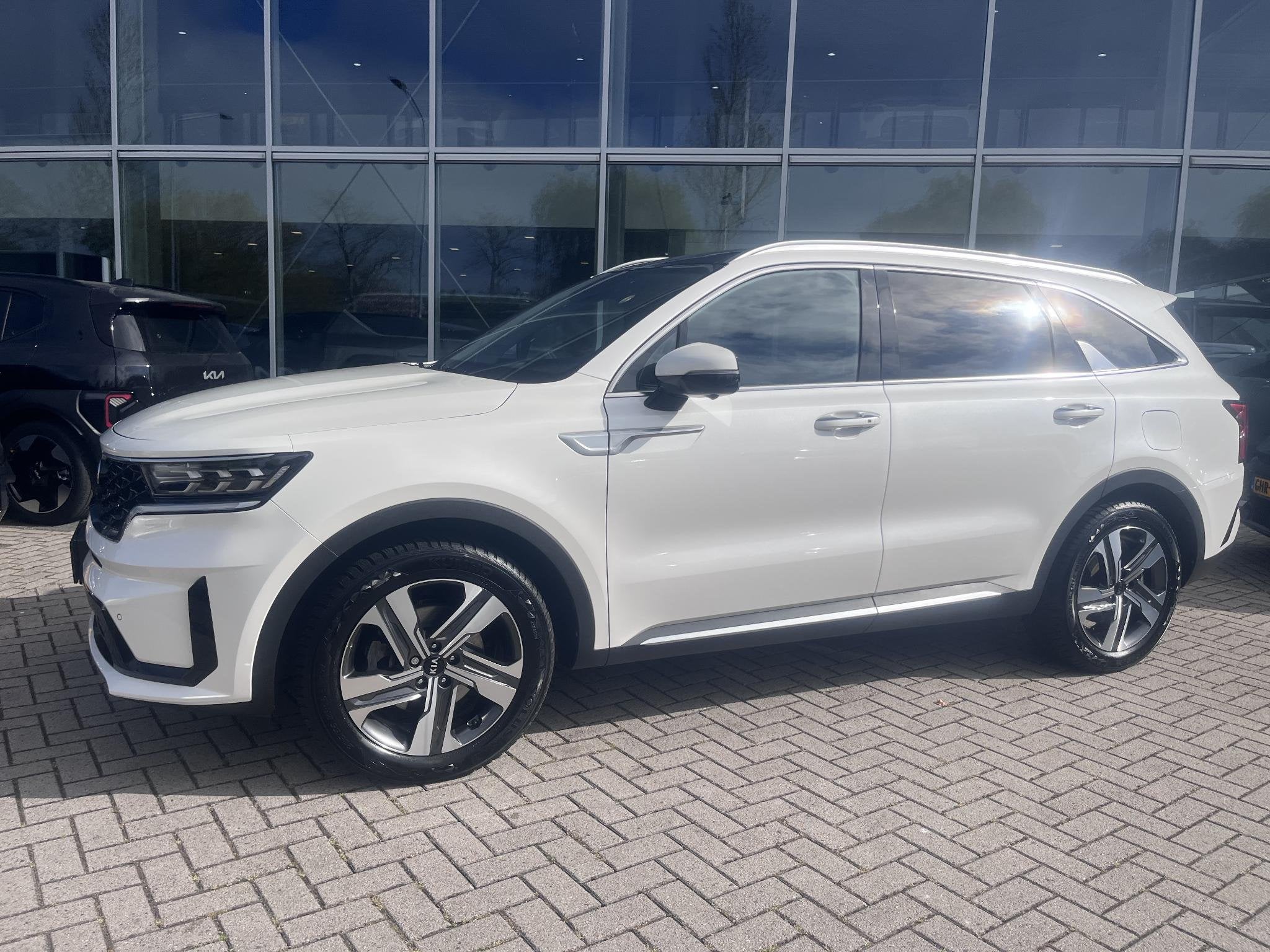 Kia Sorento 1.6 T-GDI Plug-in Hybrid 4WD ExecutiveLine 7p. V, 14 kWh, Gebruikt, Euro 6, 4 cilinders