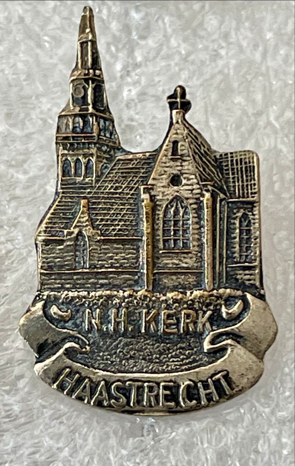 Vintage Metalen Speldje N.H. Kerk Haastrecht 1968, Verzenden, Gebruikt, Stad of Land, Speldje of Pin