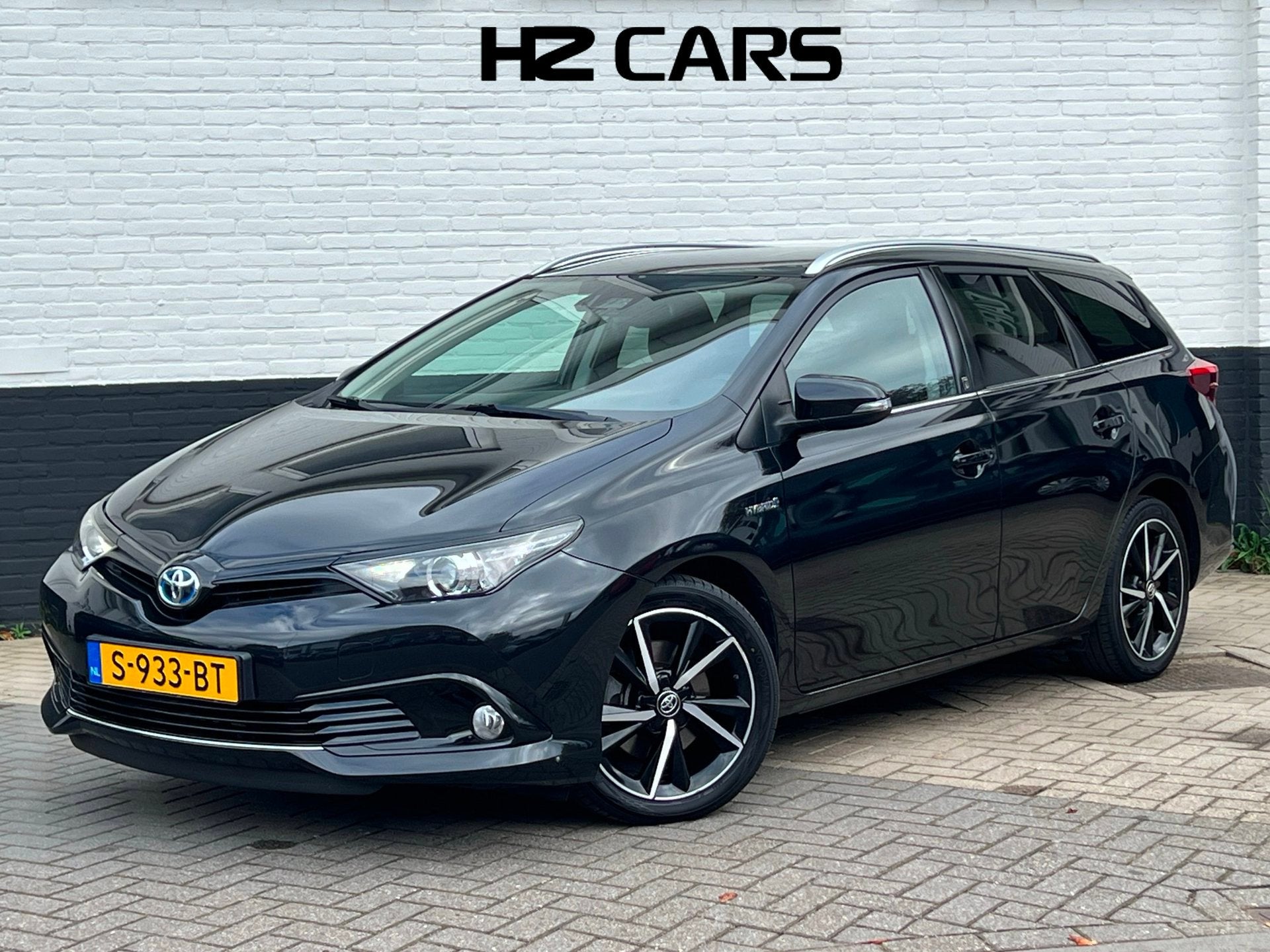 Toyota Auris Touring Sports 1.8 Hybrid Black Pack|Camera|Key, Auto's, Dealer onderhouden, Gebruikt, Alcantara, Verwarmde buitenspiegels