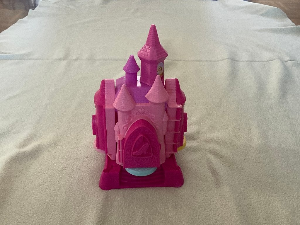Disney speel kasteel met Disney prinsessen, Ophalen of Verzenden, Zo goed als nieuw, Poppenhuis