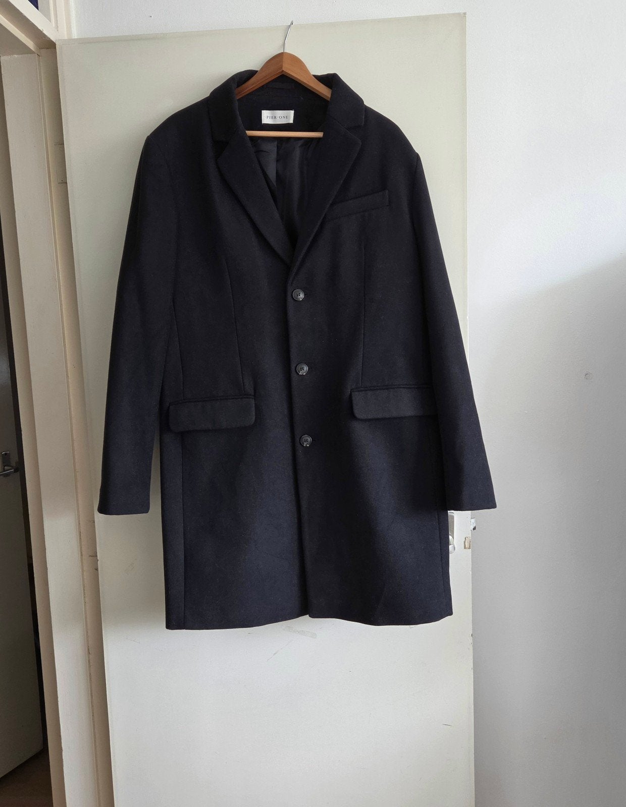 Te koop: klassieke herenjas Pier One, mt XL (wolmix), Kleding | Heren, Zwart, Maat 56/58 (XL), Pier One, Ophalen of Verzenden