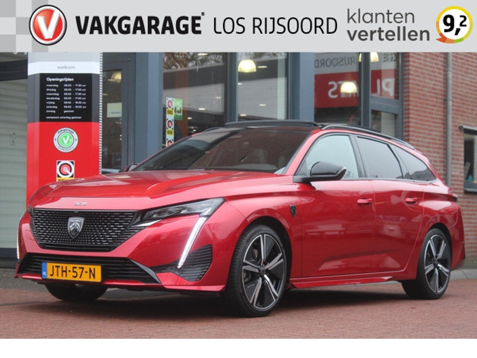 Peugeot 308 SW 1.2 Puretech Aut. *GT* | Carplay | Schuifdak, Automaat, Gebruikt, 1199 cc, Leder en Stof