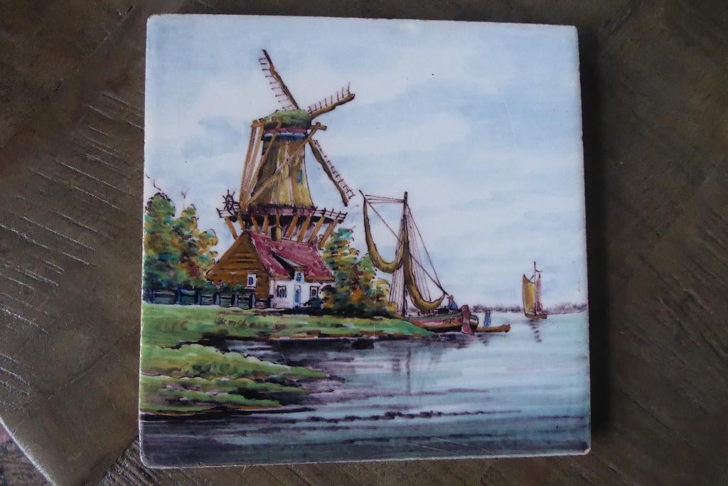 fraaie handbeschilderde tegel Rozenburg?, Antiek en Kunst, Ophalen of Verzenden