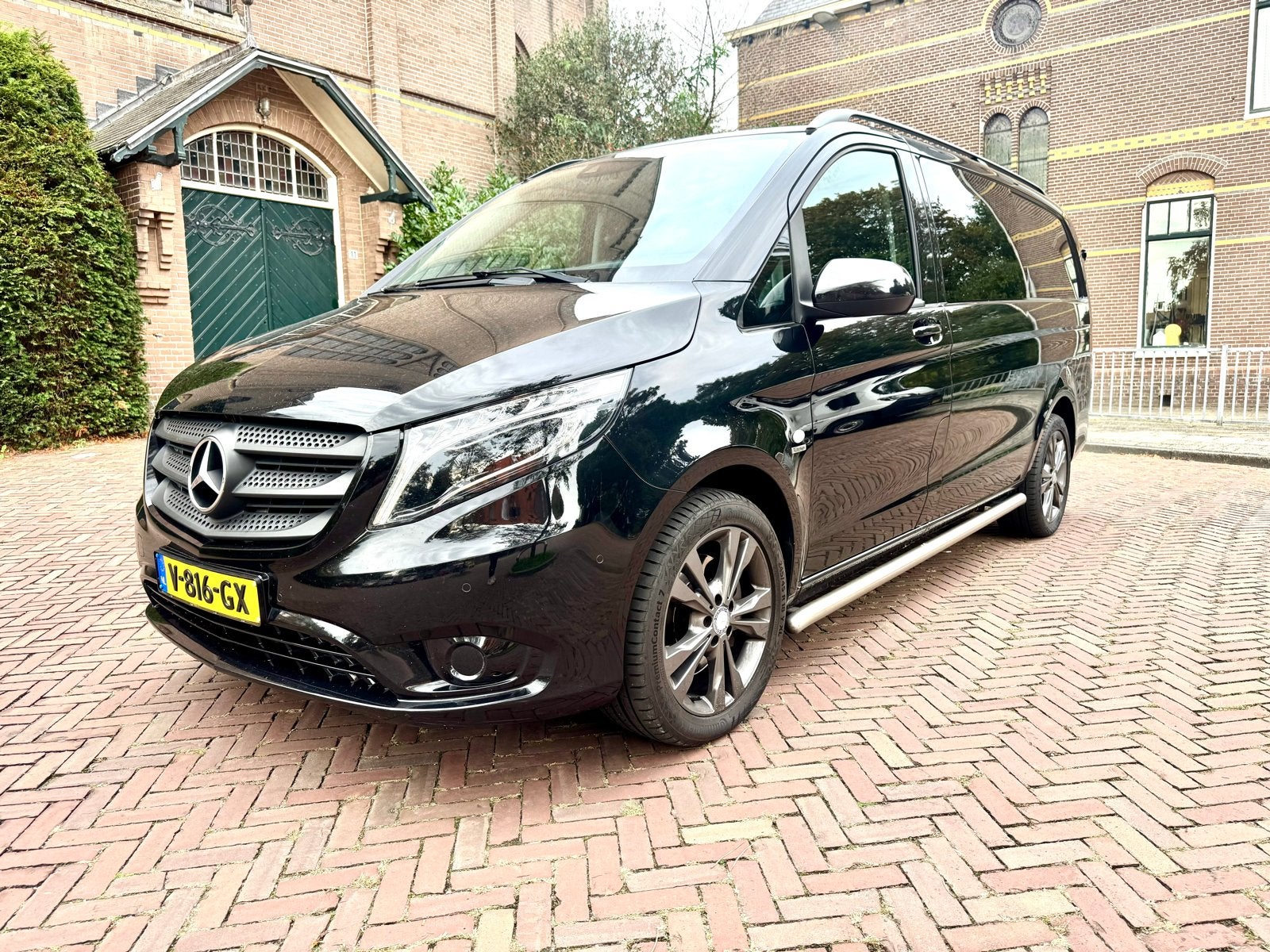 Mercedes-Benz Vito 119 lang 5persoonsI Btw I Trekhaak I Leer, Auto's, Automaat, Achterwielaandrijving, Lane Keeping Assist, Zwart