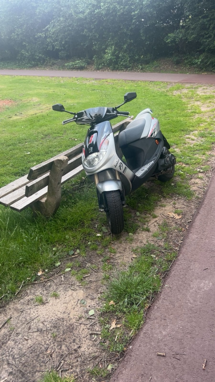 Peugeot vivacity teruil/tekoop, Ophalen, Tweetakt, Zo goed als nieuw, 50 cc