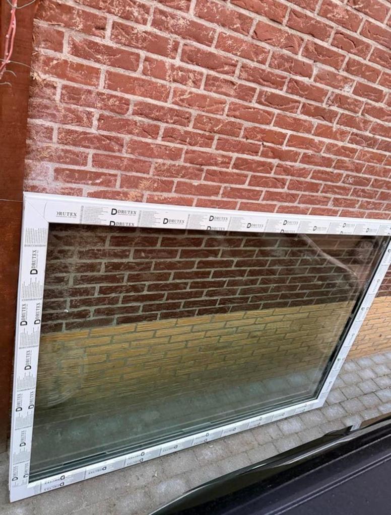 Gratis af te halen Nieuw HR+++ raam, Ophalen, Gevelraam of Ruit, 120 tot 160 cm, Nieuw