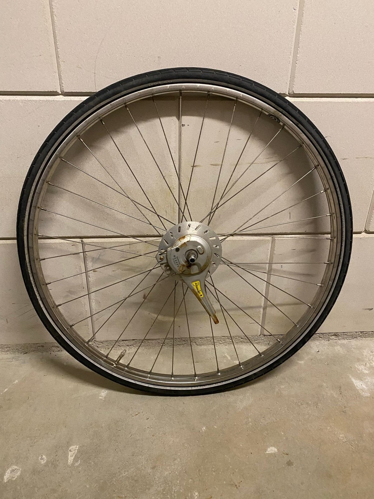 Gebruikt voorwiel met Shimano Nexus naafrem, Gebruikt, Staal, Stadsfiets, Ophalen