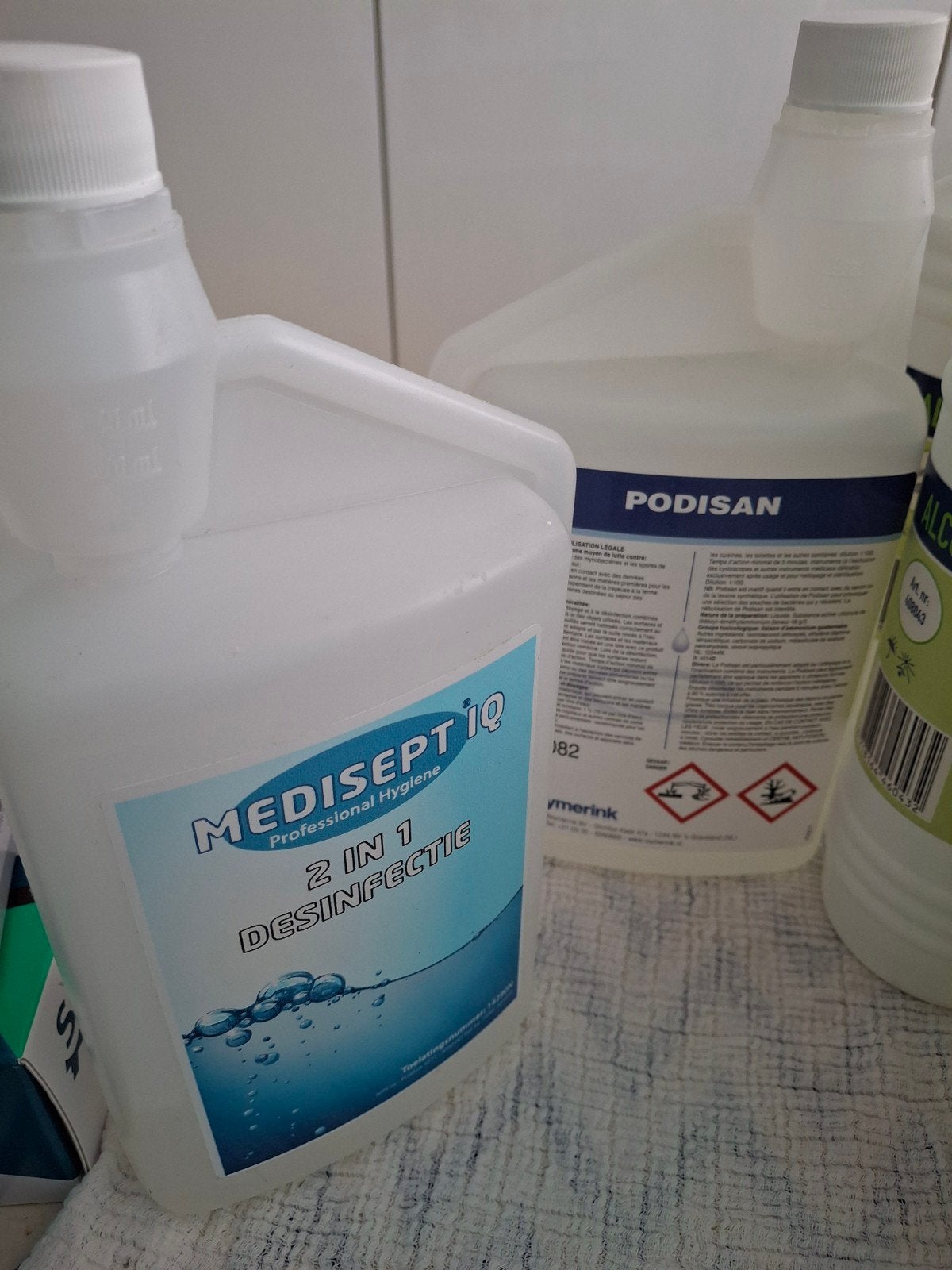 podisan, samen plm 1 liter, Ophalen of Verzenden