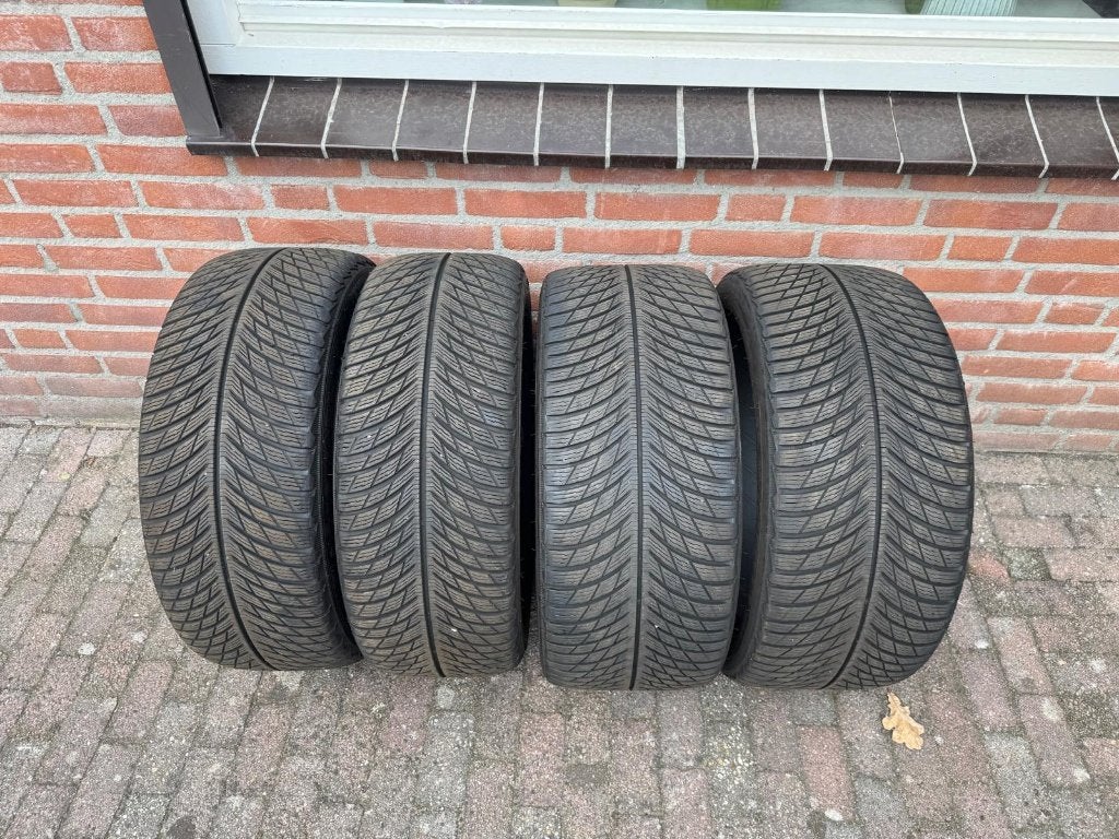 225/45/18 245/40/18 Michelin Pilot Alpin 5 Winterbanden, Ophalen, 18 inch, Gebruikt, Winterbanden