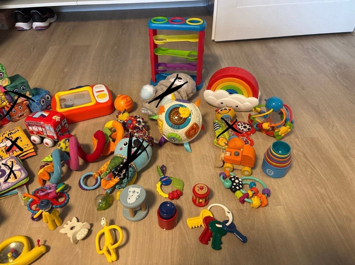 Grote partij babyspeelgoed: rammelaars, bijtringen, torens, Ophalen, Gebruikt, Overige typen, Met geluid