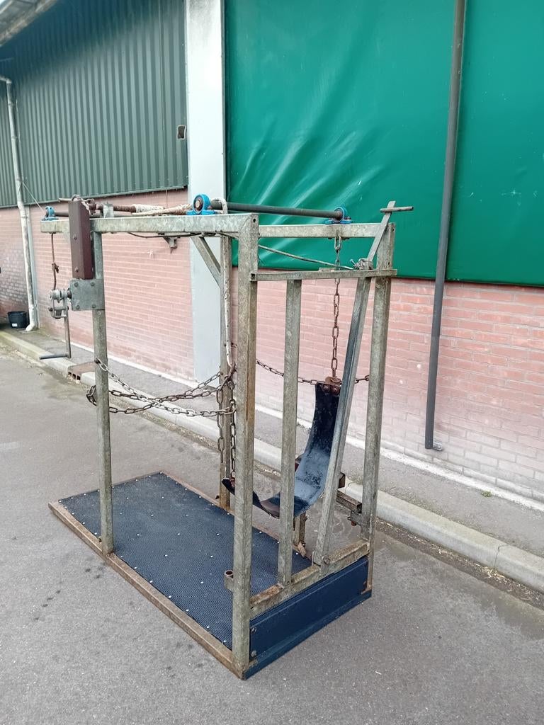 Klauwbekapbox