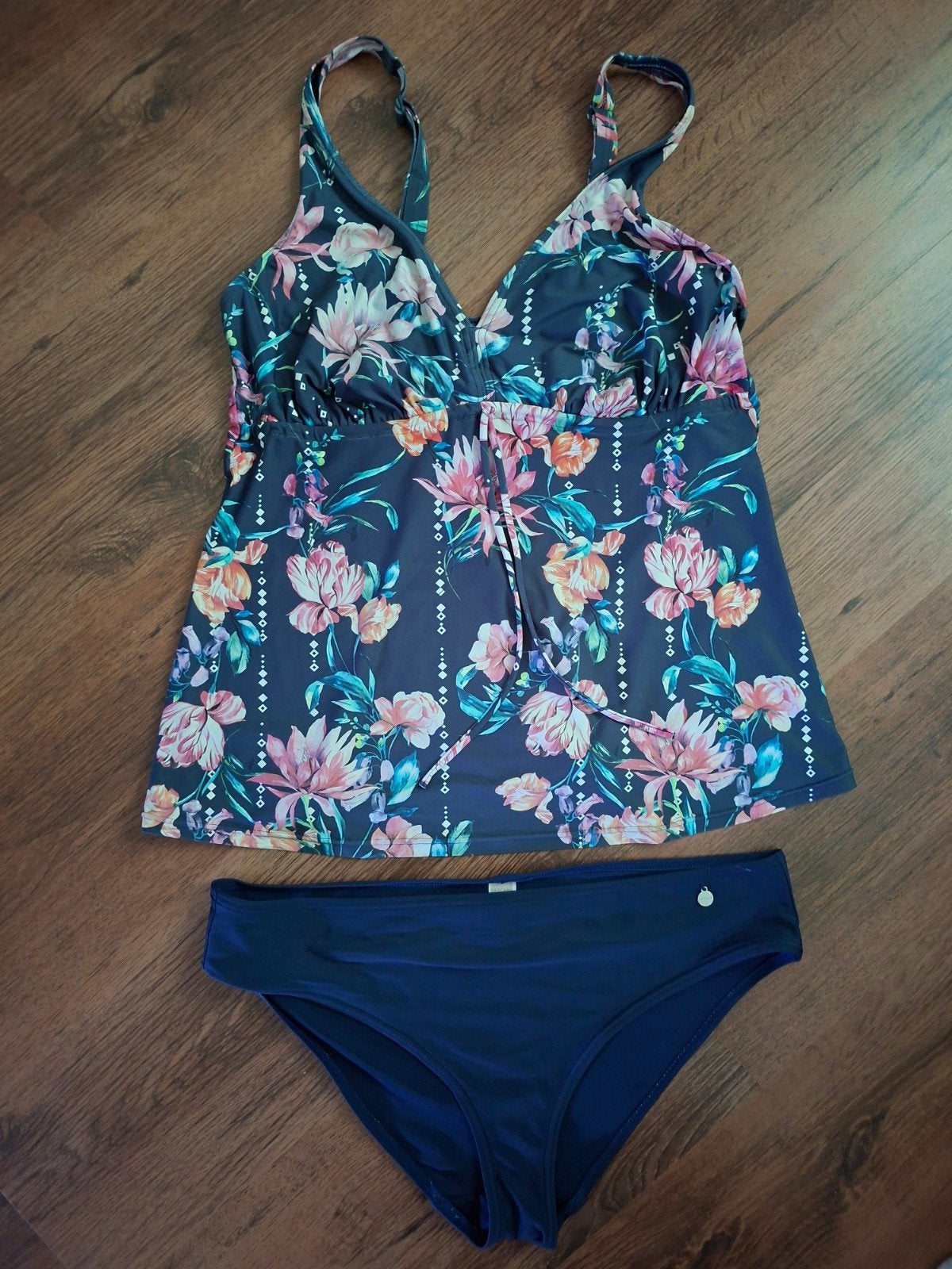 Lascana Tankini met bloemenprint en effen broekje, maat 40D, Overige typen, Lascana, Meerkleurig, Ophalen of Verzenden