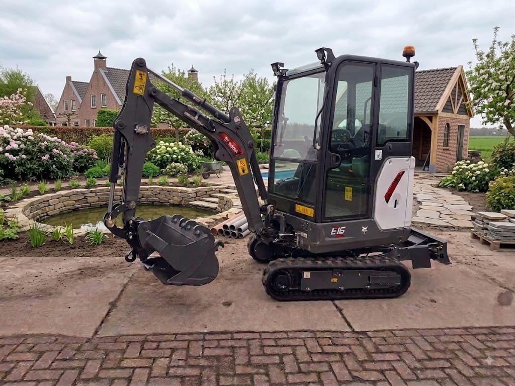 Bobcat e16 R2 Rups Minigraver graafmachine  ACTIE MODEL!!!!, Zakelijke goederen, Machines en Bouw | Kranen en Graafmachines, Ophalen