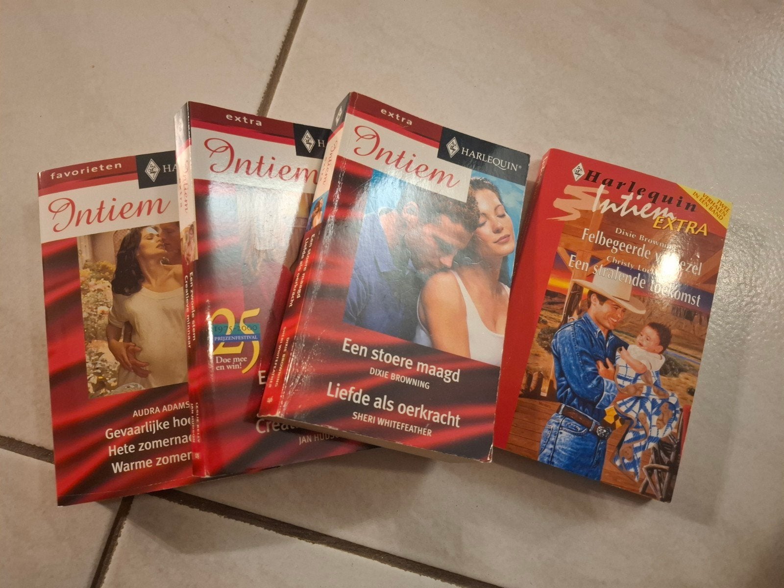 Harlequin intiem, favoriet en extra, 4 stuks, Ophalen, Gelezen