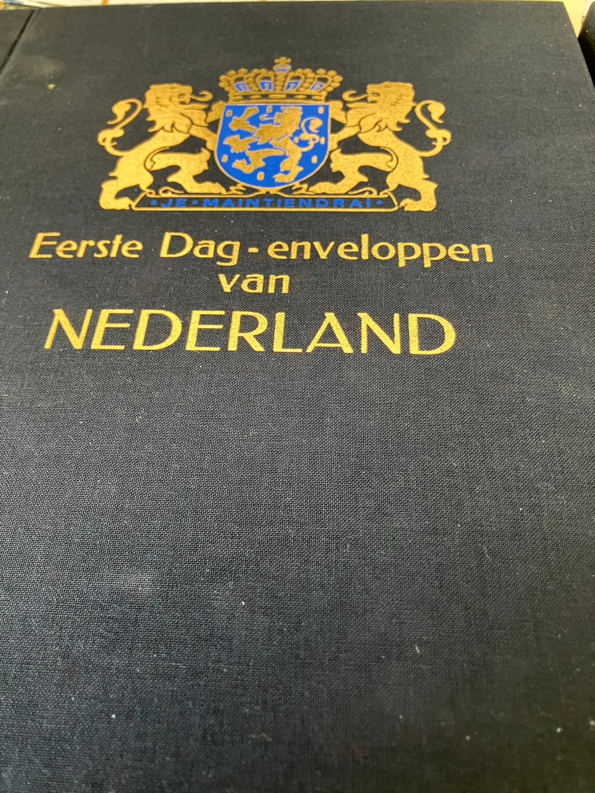 4 Davo albums gevuld met ruin 580 Eerste dag enveloppen, Verzenden, Verzamelalbum