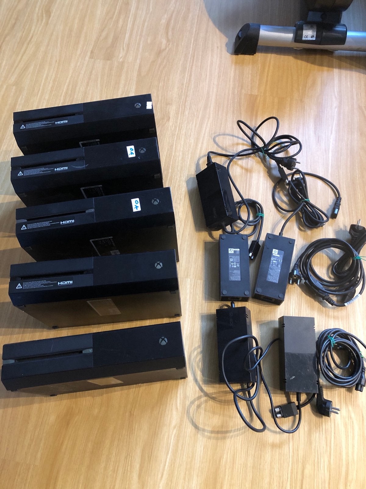 5x Xbox One consoles met voedingen - Gebruikt, Ophalen of Verzenden, Gebruikt