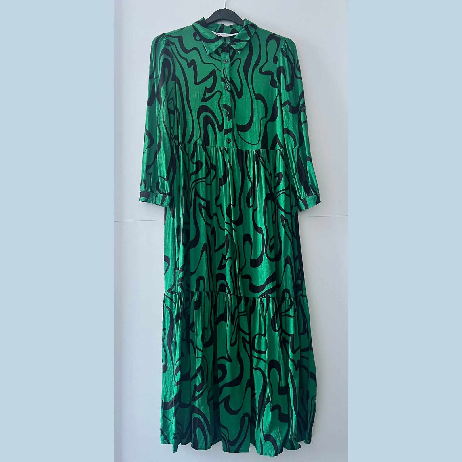 Zara groene jurk met print - maat xs, Kleding | Dames, Jurken, Ophalen of Verzenden, Zo goed als nieuw, Maat 34 (XS) of kleiner