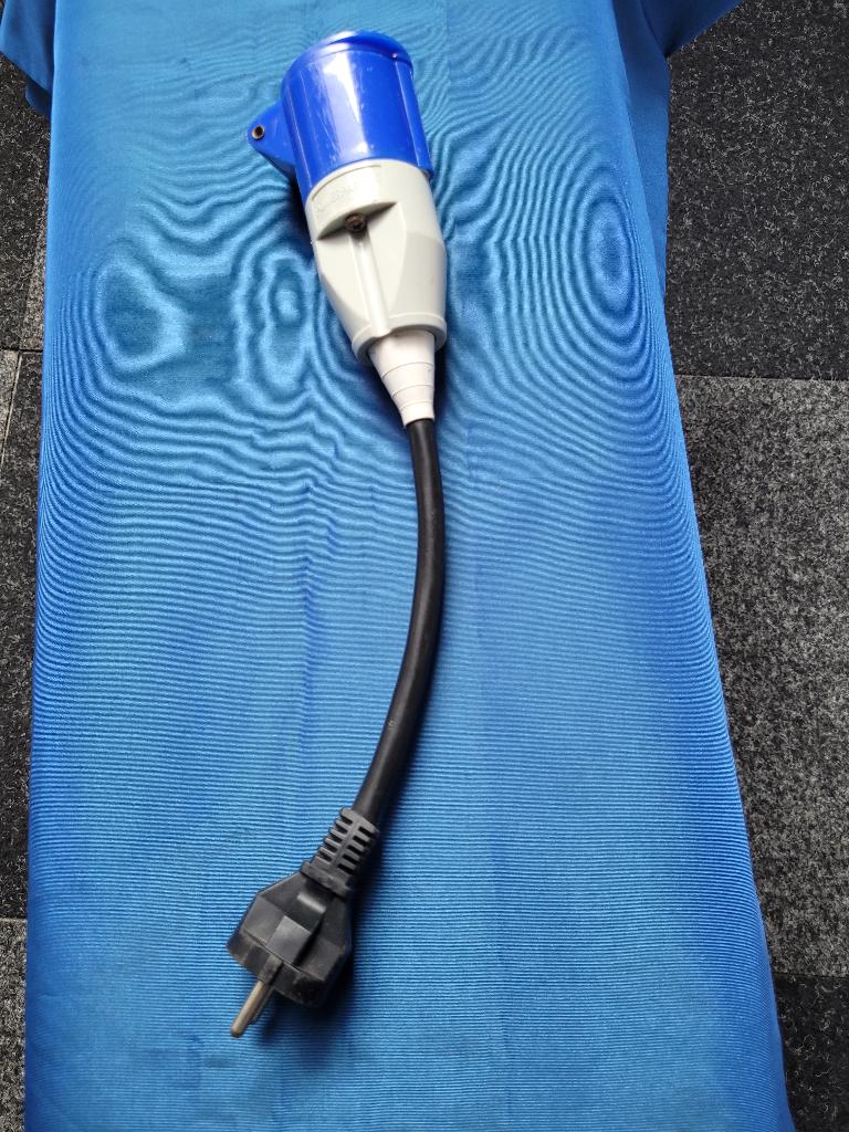 Verloopstekker voor CEE kabel, Ophalen, Gebruikt