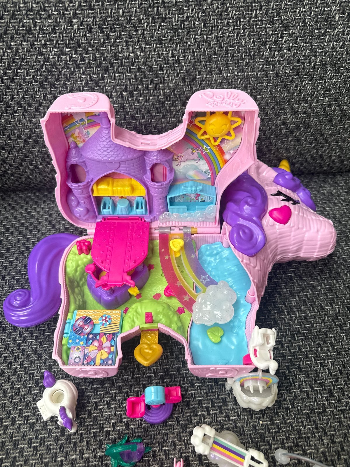 Polly Pocket Piñata Eenhoornfeestje, Ophalen, Zo goed als nieuw, Jongen of Meisje