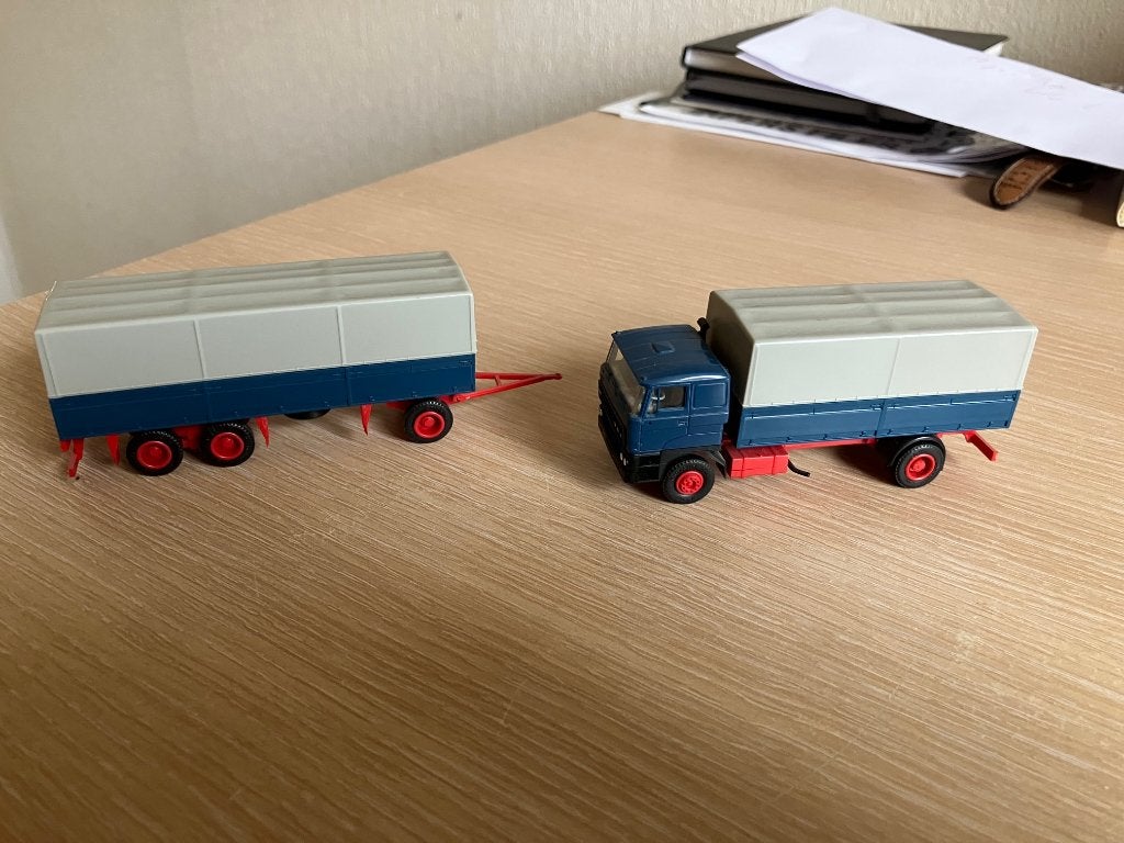Modelauto's : 3 stuks!, Ophalen of Verzenden, Gebruikt, Auto, Wiking
