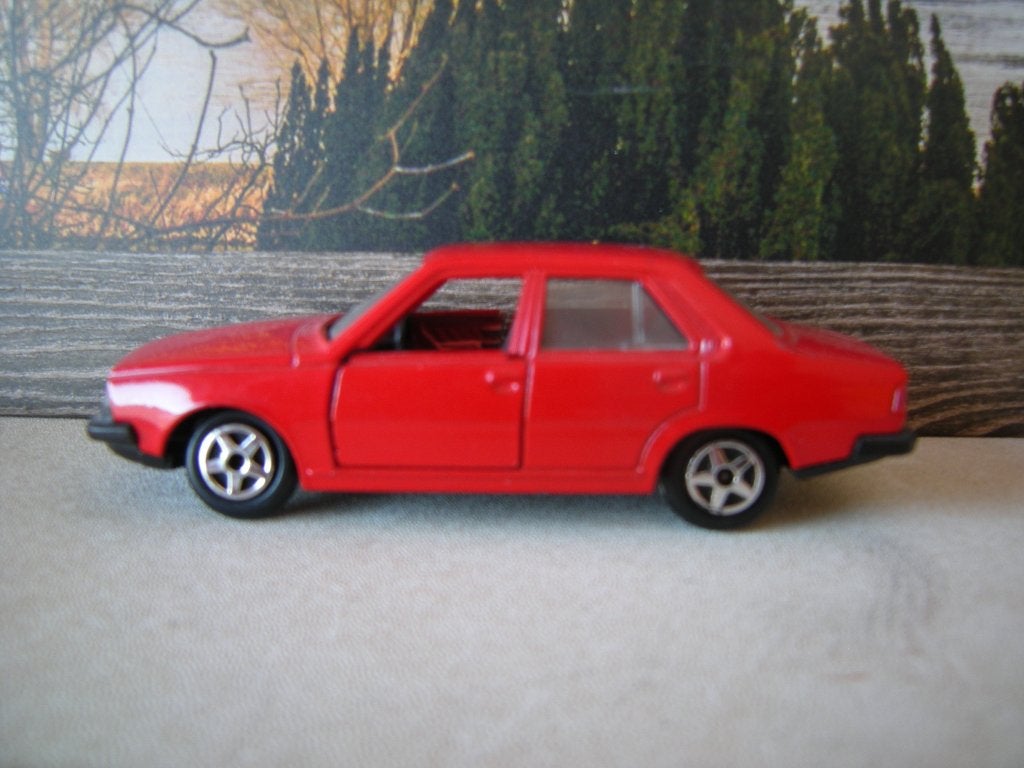 mooie norev renault 18 tl  rood, Ophalen of Verzenden, Nieuw, Auto, Norev
