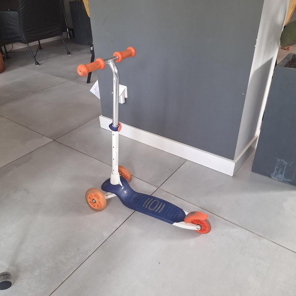 Blauwe step met drie wielen, Fietsen en Brommers, Steps, Ophalen of Verzenden
