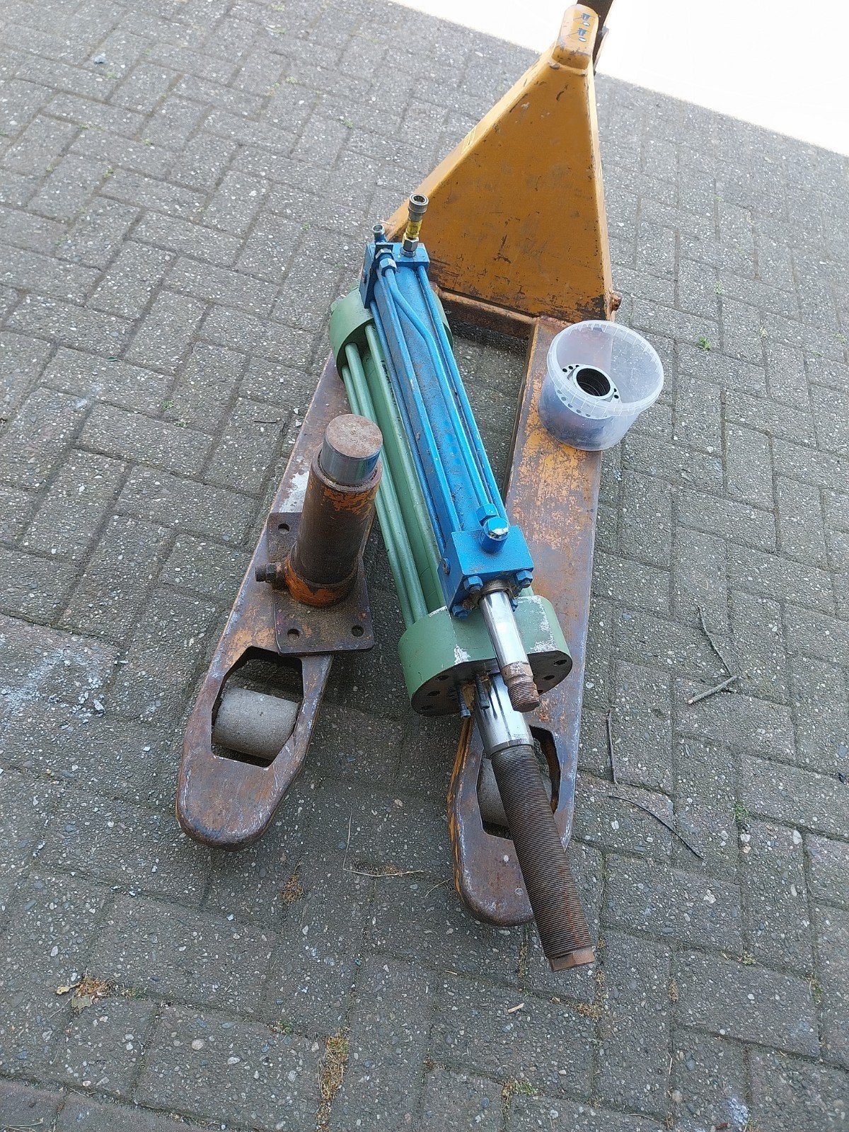 Cilinder hydroliek, Ophalen