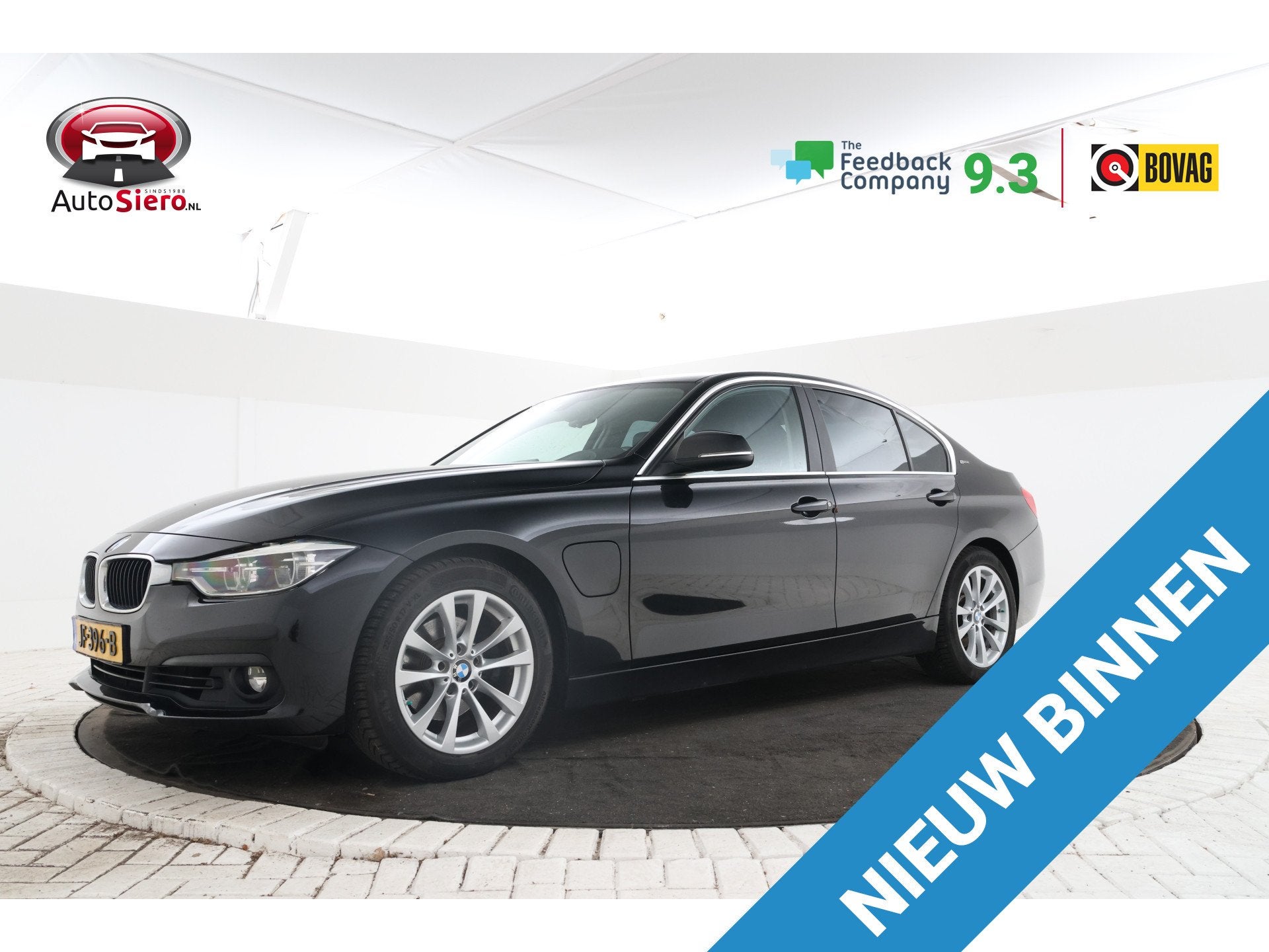BMW 3-serie 330e Essential - Stoelverwarming, Camera, Volled, Automaat, 1998 cc, Achterwielaandrijving, Gebruikt