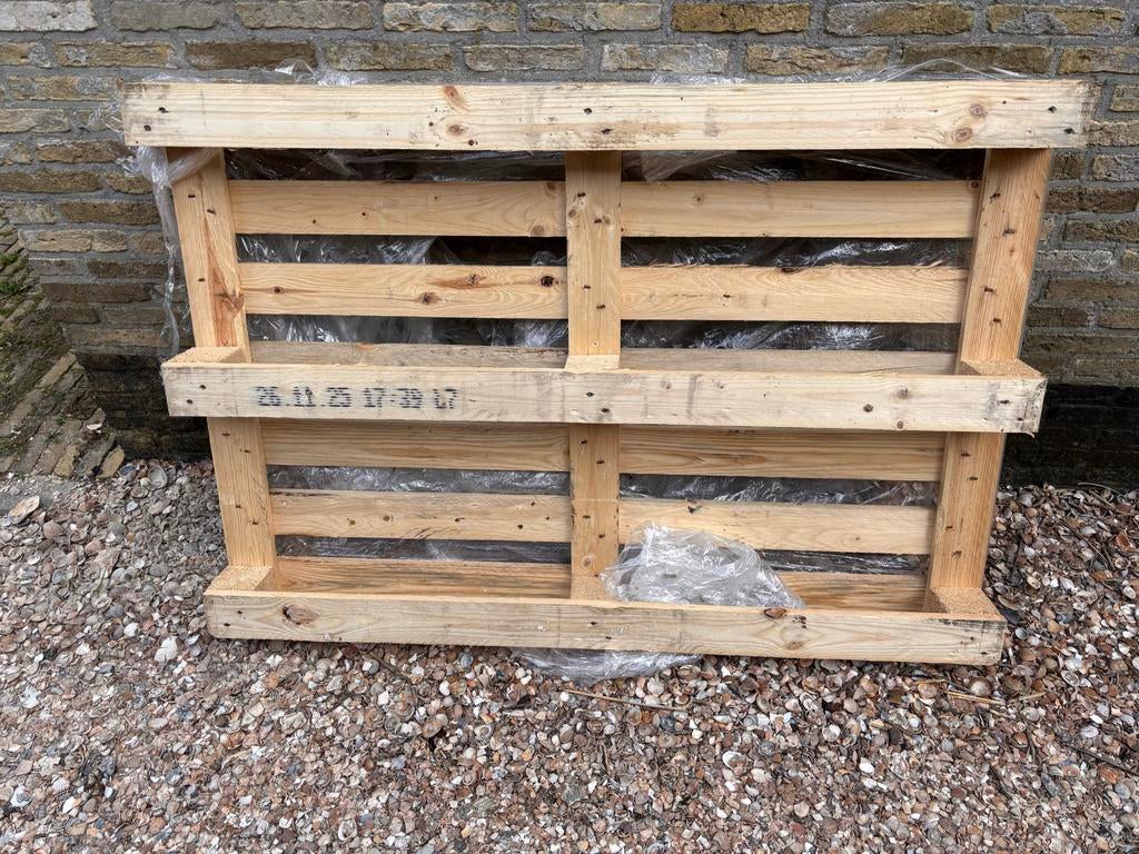 Stevige houten pallet voor diverse toepassingen, Doe-het-zelf en Verbouw, Hout en Planken, Zo goed als nieuw, Pallet, Overige houtsoorten