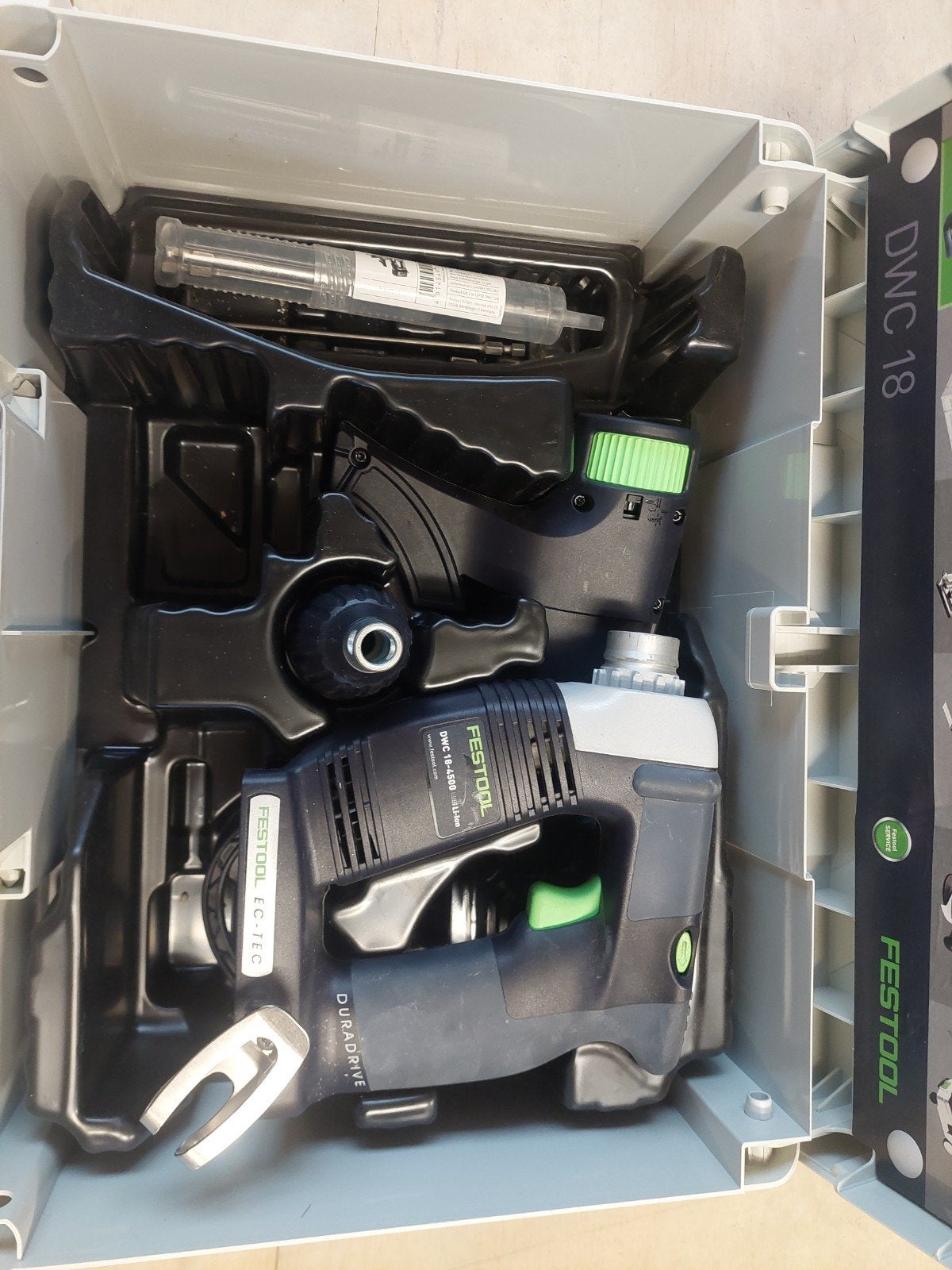 Festool DWC 18-4500 Duraspin Schroefautomaat + Schroeven, Ophalen, Variabele snelheid, Minder dan 400 watt, Zo goed als nieuw