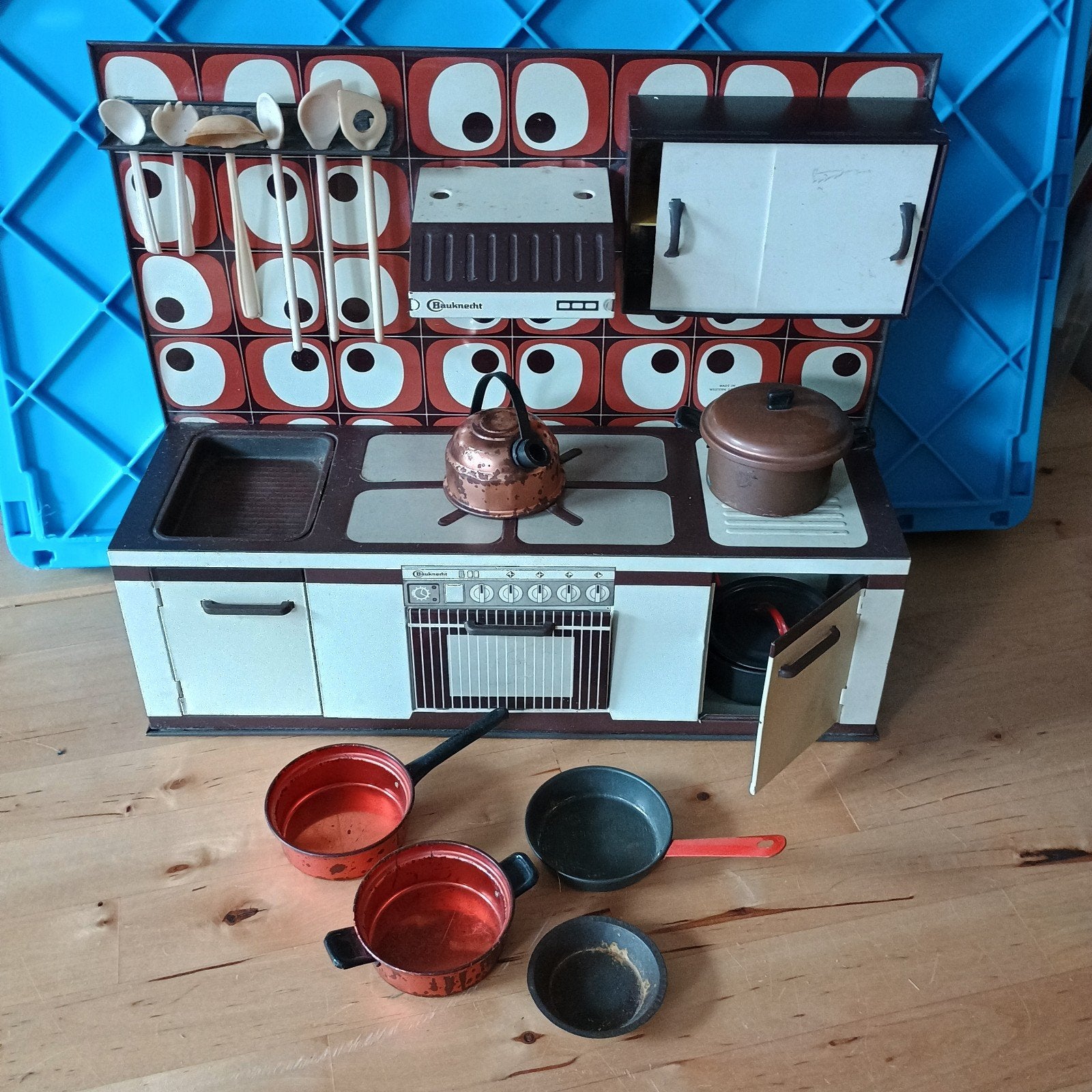 Vintage speelkeukentje, Ophalen, Gebruikt